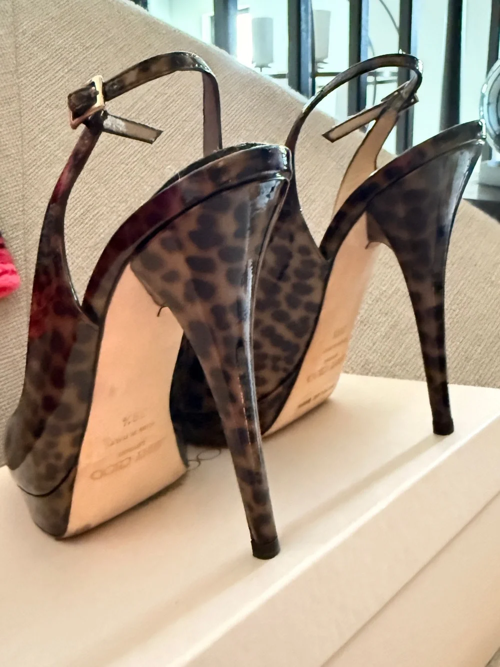 Jimmy Choo hello lover